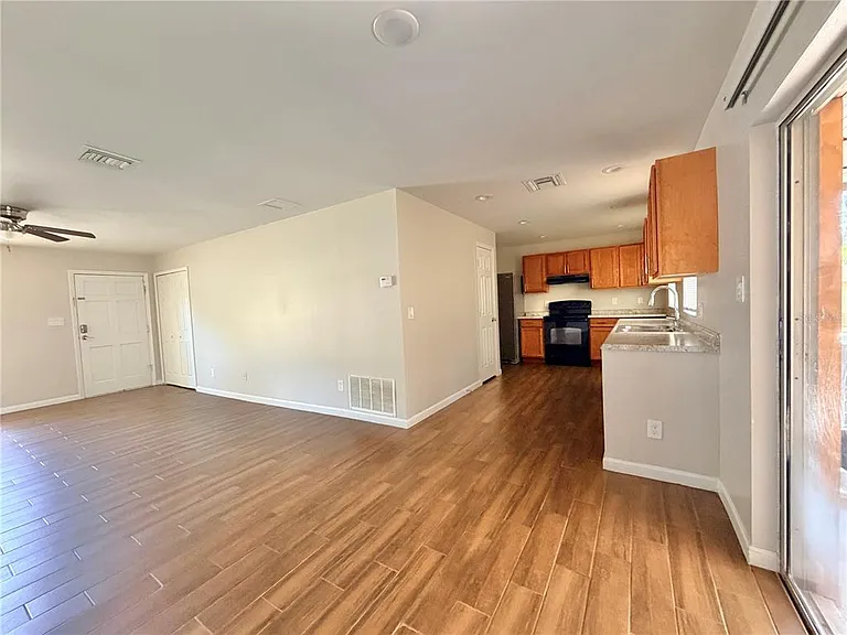 130 S Bulova Dr — Photo 4