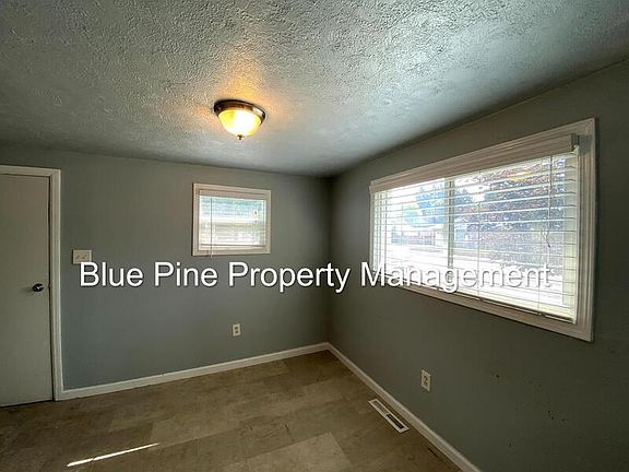 5th image of 358 W 17th St