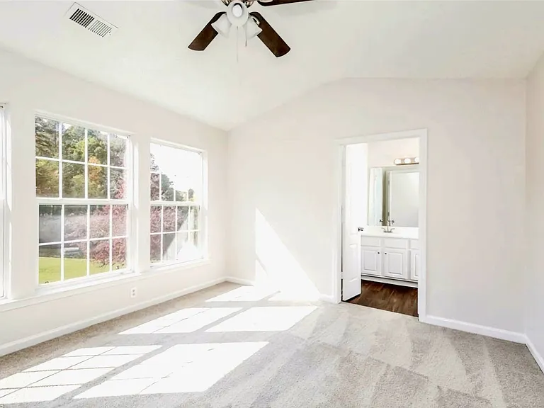 3956 Elizabeth Glen Way — Photo 6