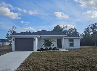 470 Flamingo Rd NE, Lake Placid, FL 33852