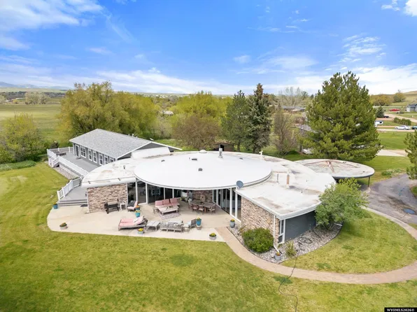 18 Circle 8 Dr, Sheridan, WY 82801