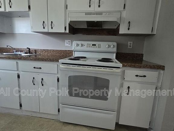 5th image of 2936 8 Iron Dr