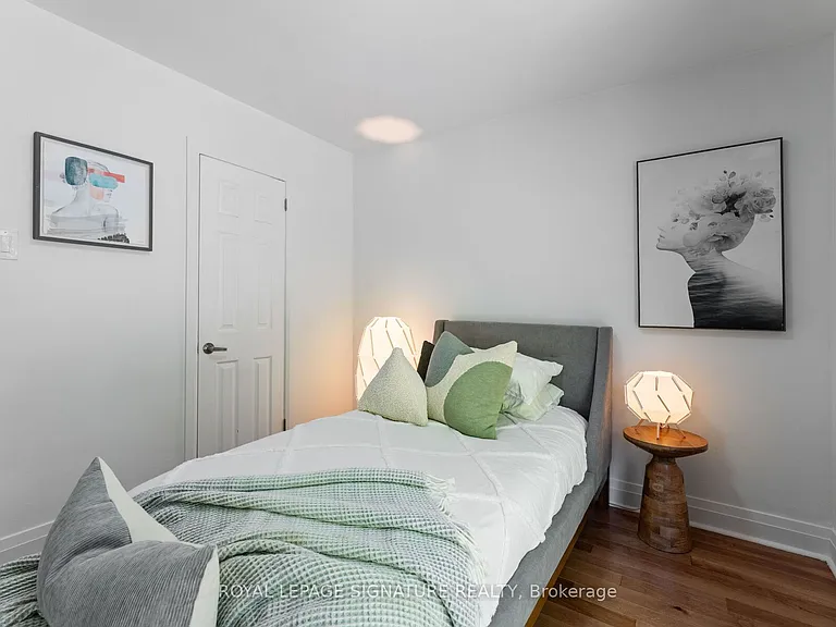 1342 Victoria Park Ave — Photo 13