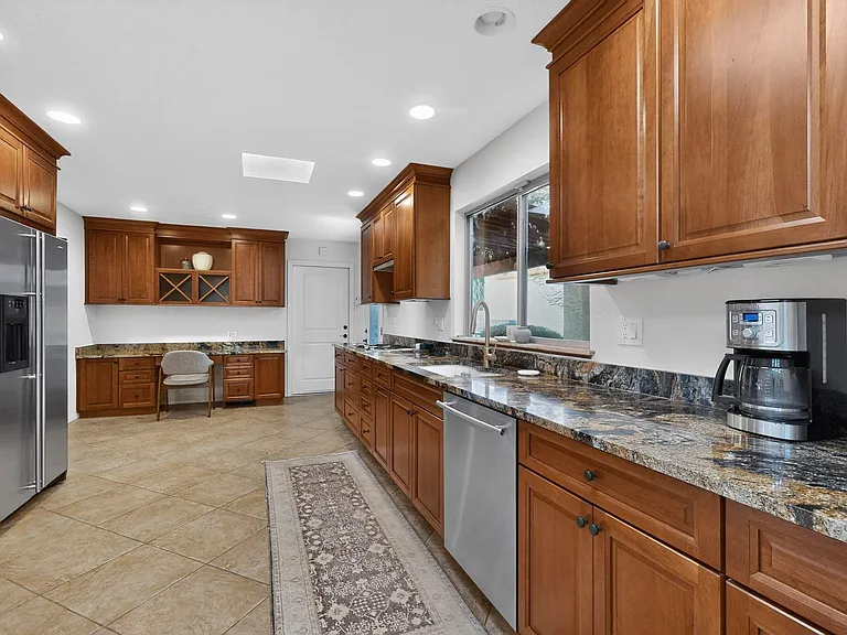 9735 Village Green Dr NE — Photo 9