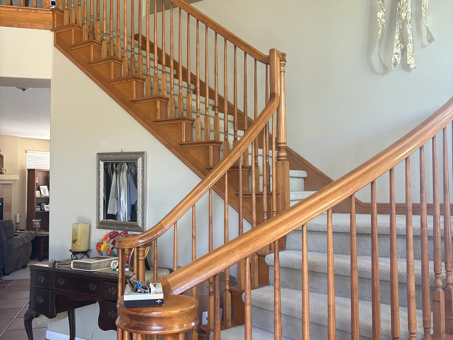 5 bed, 2962 sqft, $5,450 — Photo 2