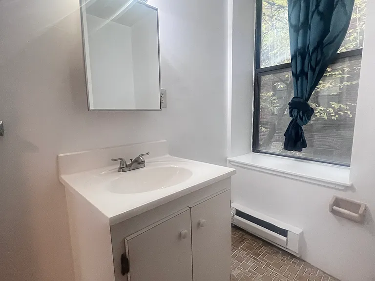 1 Cypress Rd #102 — Photo 9