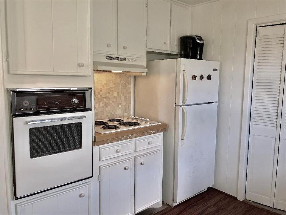 1st image of 2619 Swan Ct