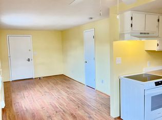 1301 Iowa St APT 17, Ashland, OR 97520