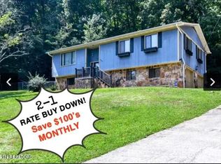 660 Hen Valley Rd, Oliver springs, TN 37840