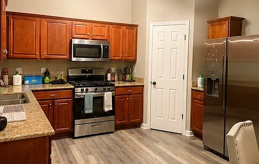 1290 Adcox Sq — Photo 5