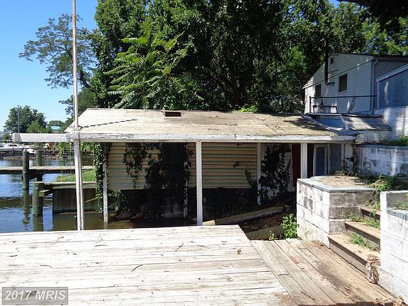 3rd image of 807 Wise Ave