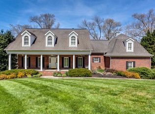 34 Palisades Pkwy, Oak Ridge, TN 37830