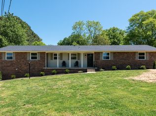213 Island Dr, Hendersonville, TN 37075