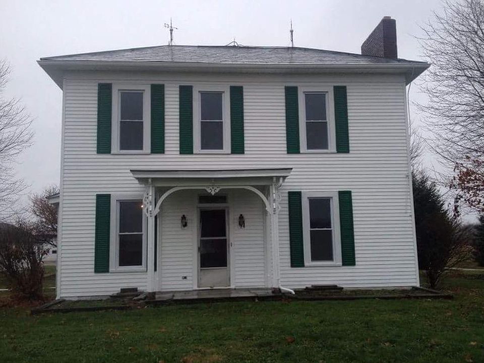 2 Story home for rent.