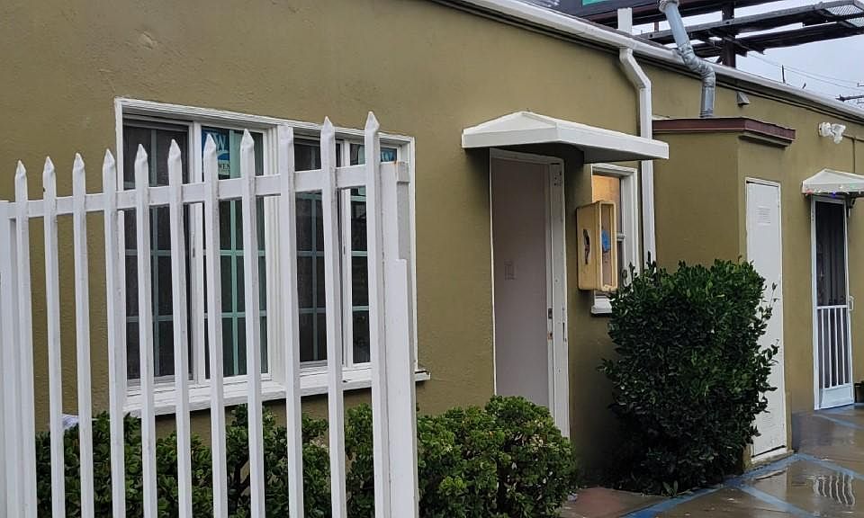 6200 Cherry Avenue