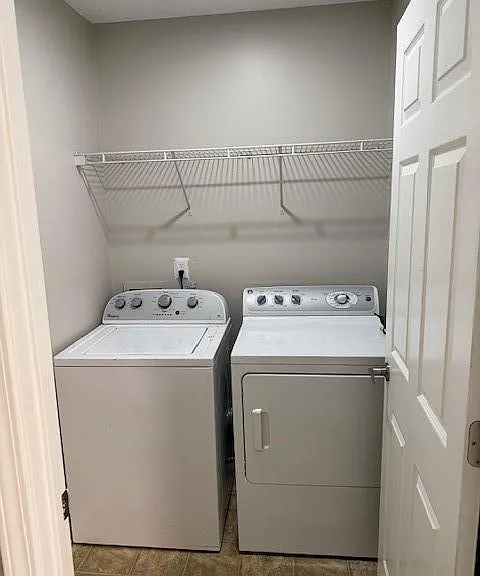 7098 Cavender Dr SW — Photo 30