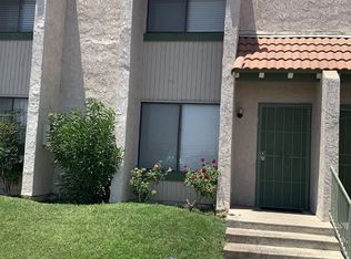 16 Lakeview Cir, Cathedral City, CA 92234