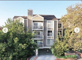1327 S Westgate Ave #E, Los Angeles, CA 90025