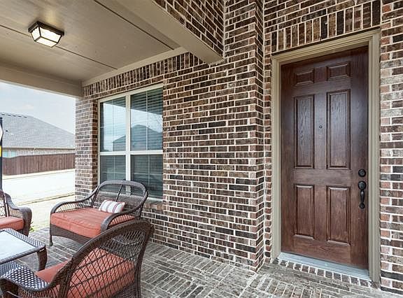 4th image of 1280 Balloch Dr