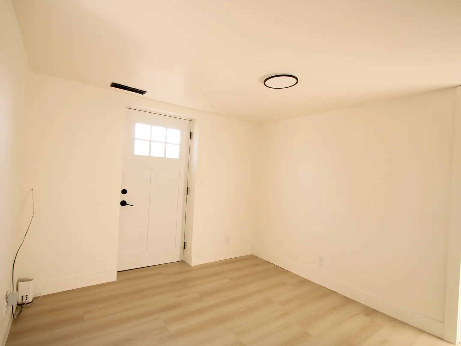 3 bed, 1700 sqft, $1,600 — Photo 3