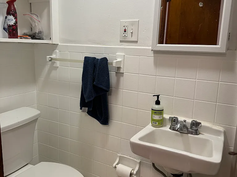 7 Margaret St #4 — Photo 8