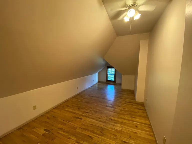 W Blake Ave 49-51 WR — Photo 13