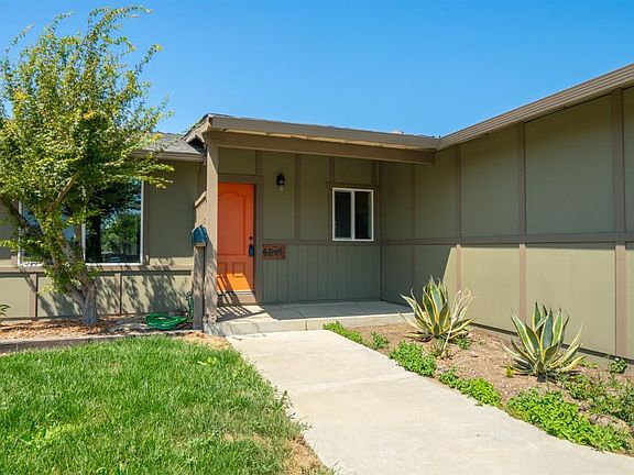 3rd image of 1314 Amador Way