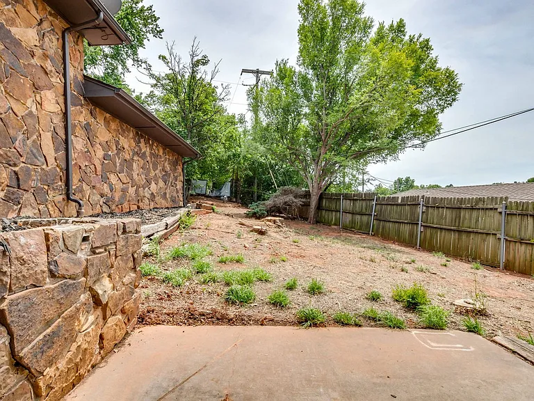 4106 Mason Dr — Photo 23