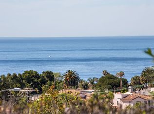 950 W Muirlands Dr, La Jolla, CA 92037