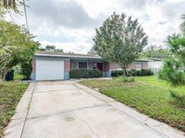 10209 N Valle Dr