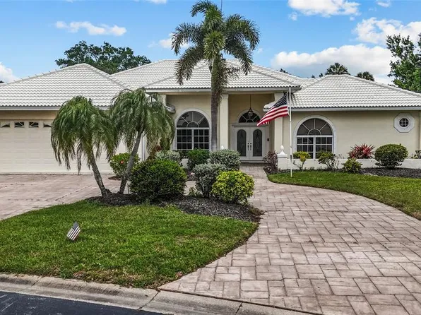 832 Carnoustie Dr, Venice, FL 34293