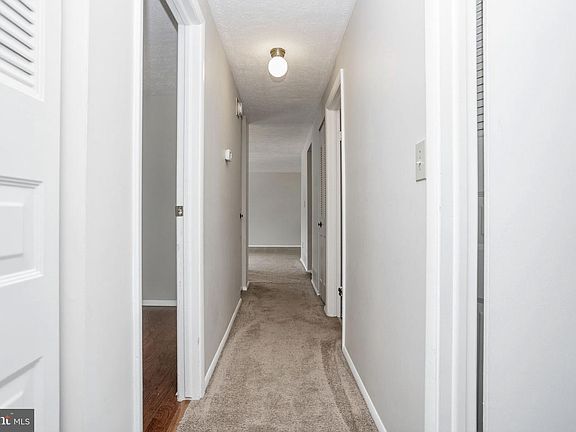 4th image of 12108 Sioux Pl