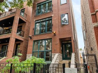942 N Wolcott Ave #1, Chicago, IL 60622