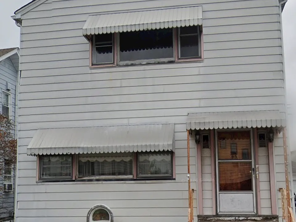 45 Jordan Ave #2