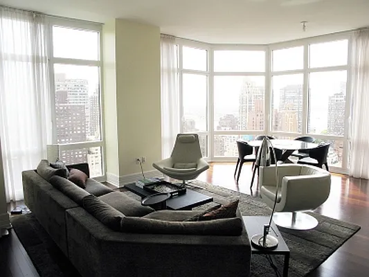 Rented by Citi Habitats | media 15