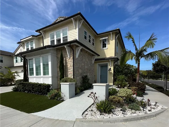 17281 Cobblestone Ln, Huntington Beach, CA 92649