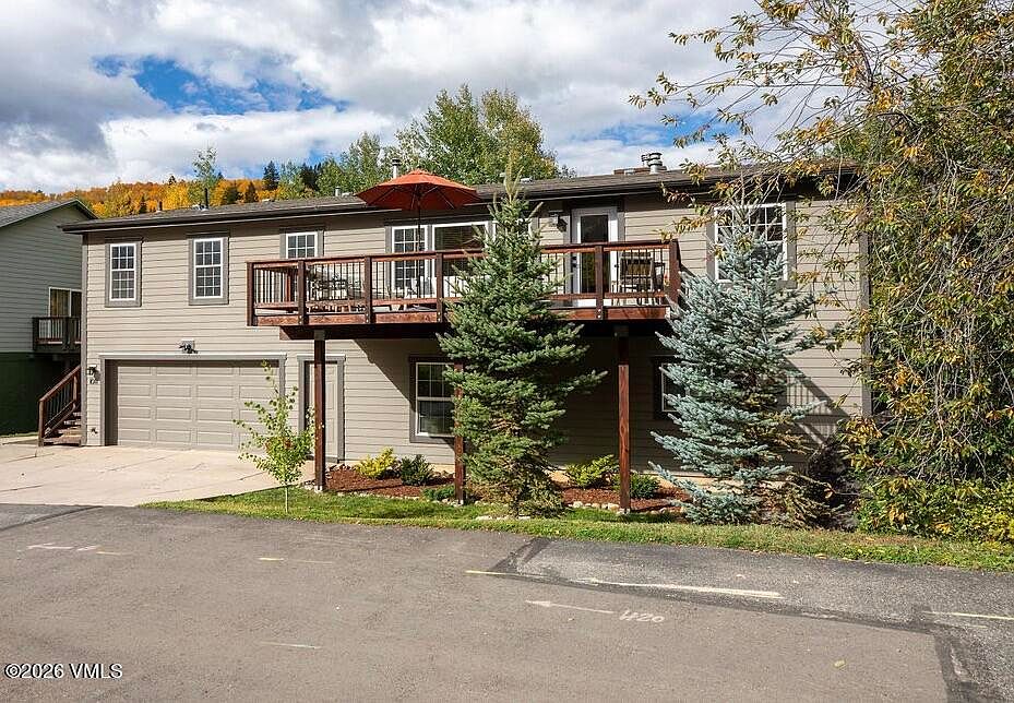 1st image of 1011 Mountain Dr