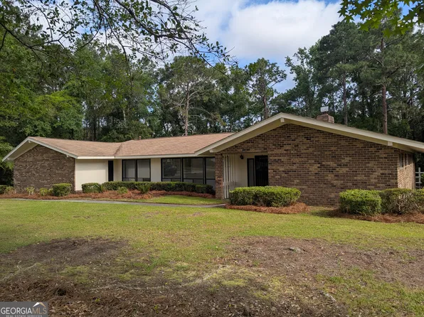 25 Golf Club Cir, Statesboro, GA 30458