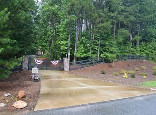 411 Gold Rush Trl, Ball Ground, GA 30107