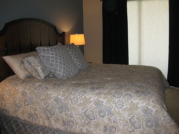 Master Bedroom with king Bed