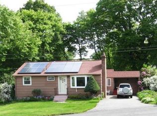 7 Senator Rd, Woburn, MA 01801