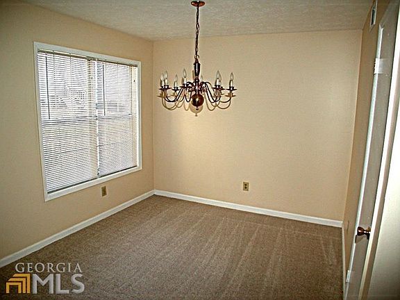 5th image of 1202 Glenleaf Dr