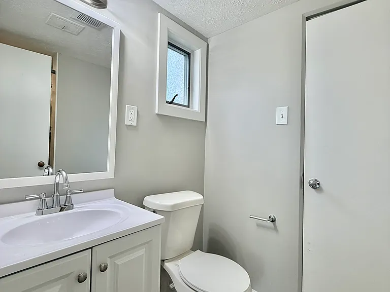 573 Hemlock Dr — Photo 10