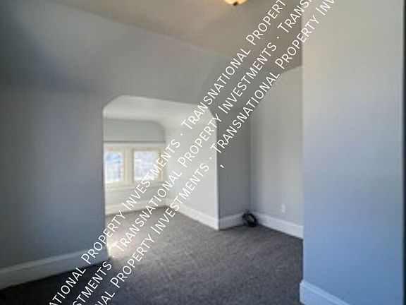 5th image of 3341 Desota Ave