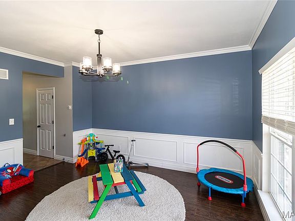 5th image of 5176 Romaine Spring Dr