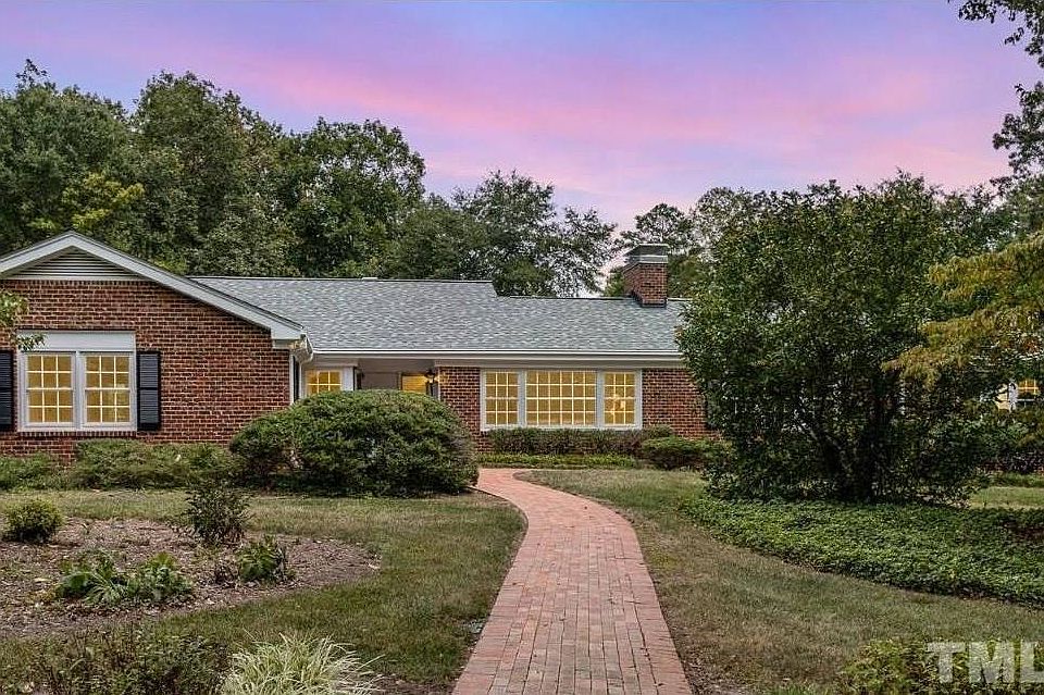 1st image of 4918 Rembert Dr