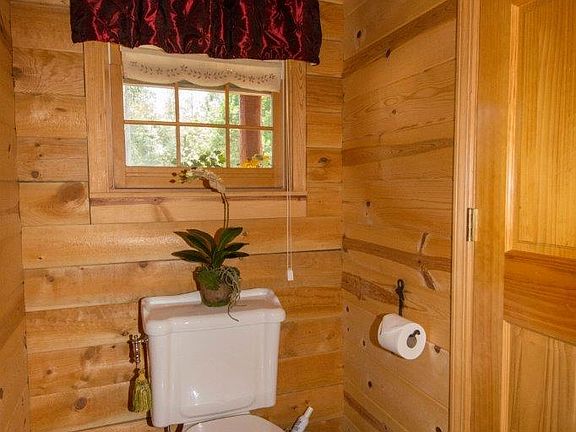 4th image of 23962 Cedar Hill Ln