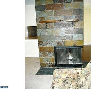 4th image of 2407 Olden Ave
