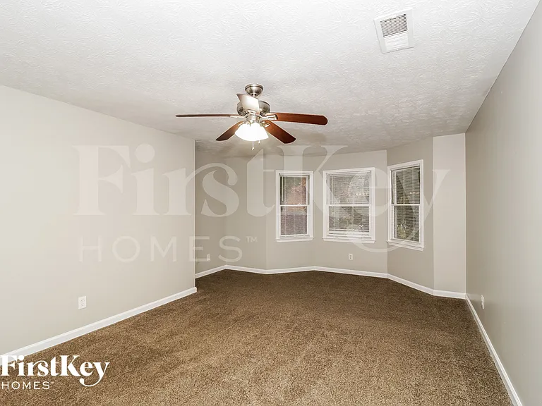 307 Marble Ct — Photo 8