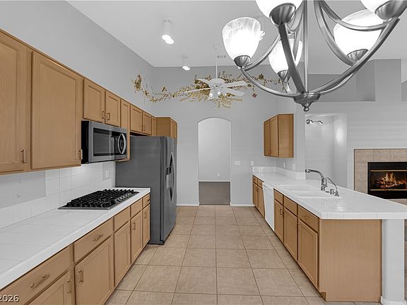 5th image of 9808 Dusty Winds Ave